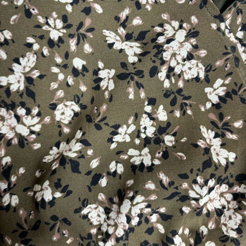 Mia Joy Dress Womens Medium Ella Dress Joyfolie Olive Floral Flowers Boho NEW - Picture 4 of 7